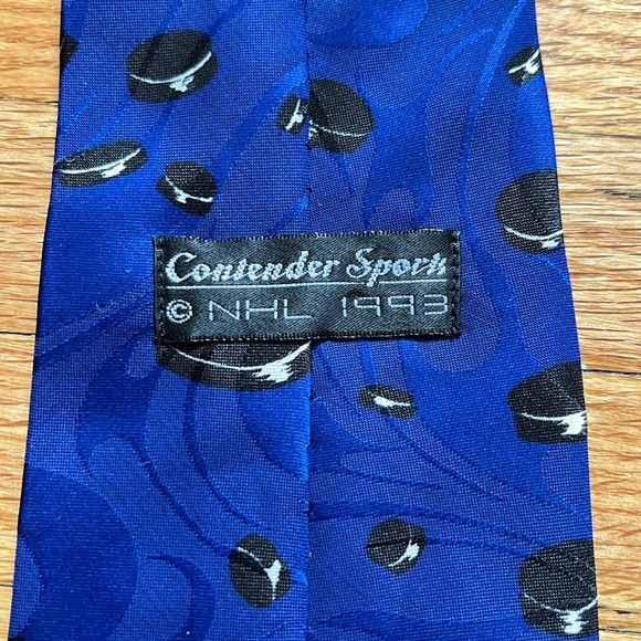 Vintage Toronto Maple Leafs Necktie / 1993 / NHL / 100% Polyester - Picture 4 of 6